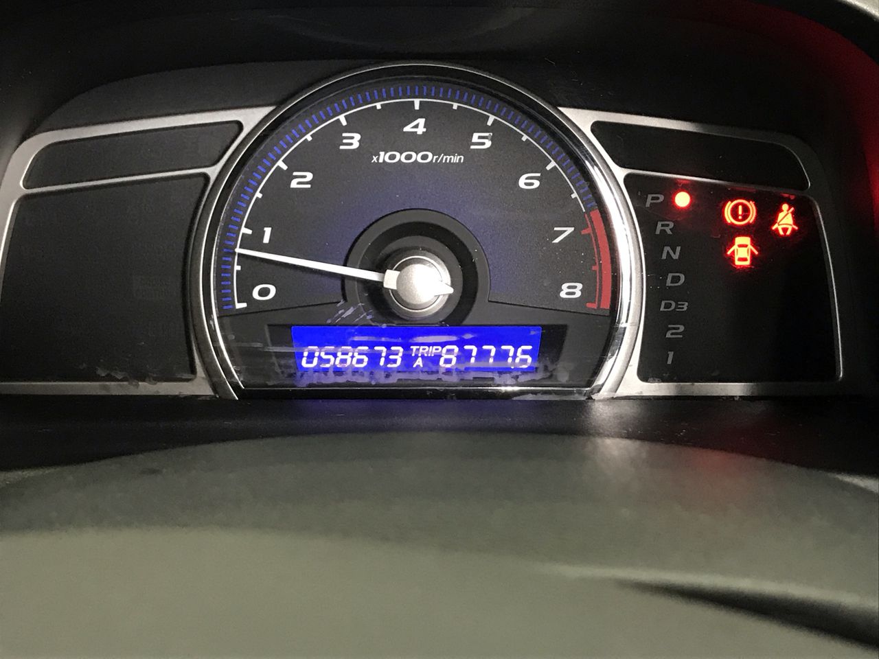 <p>1X 4100L Diesel Fuel Tank;</p>