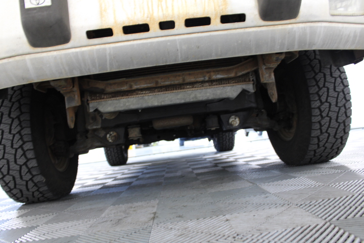 THE SQUATTY POTTY Base 2.0 Foot Stool. NB: Dusty from storage