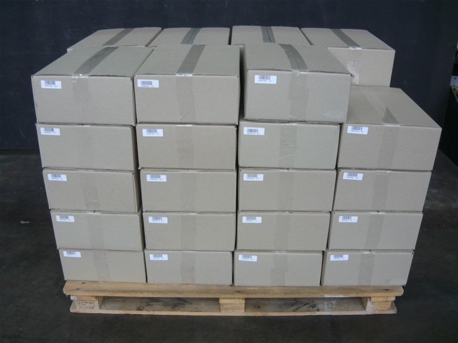 JIM SHORE Holiday Stitch & Scrump Statue.