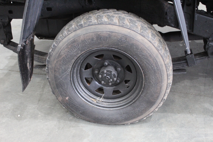 APPLE 20W USB-C Power Adapter.