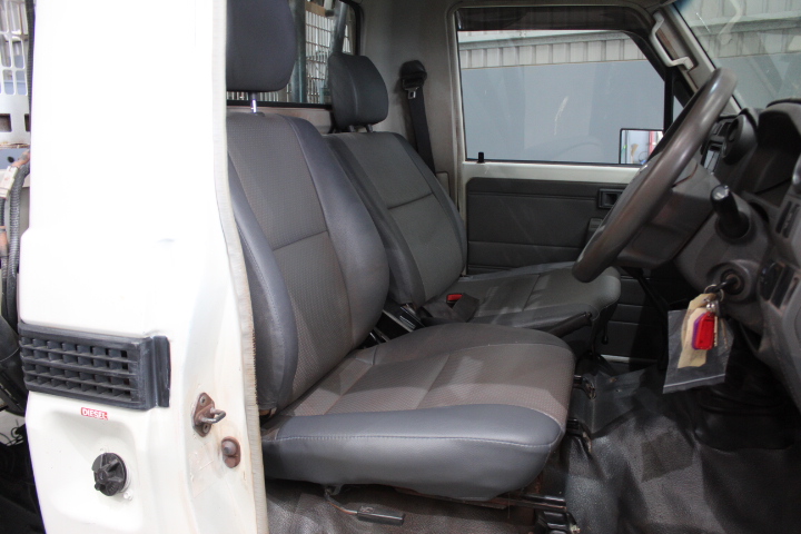 TP-Link Tapo Smart Wi-Fi Power Strip, Smart Home Safety Protection, Energy