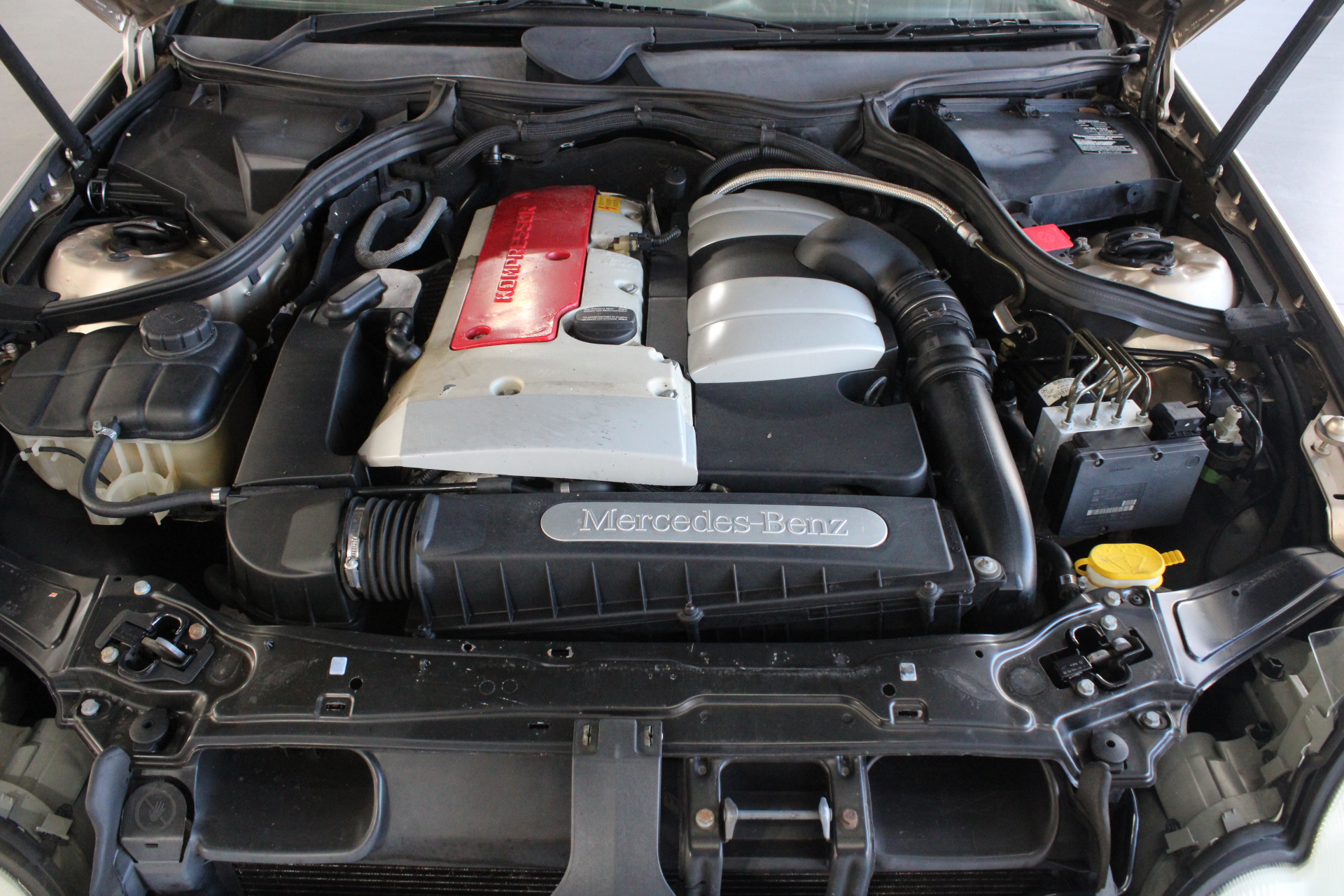 Rolex 16613LB Submariner Date Two-Tone Bluesy 40mm 1998 BxP