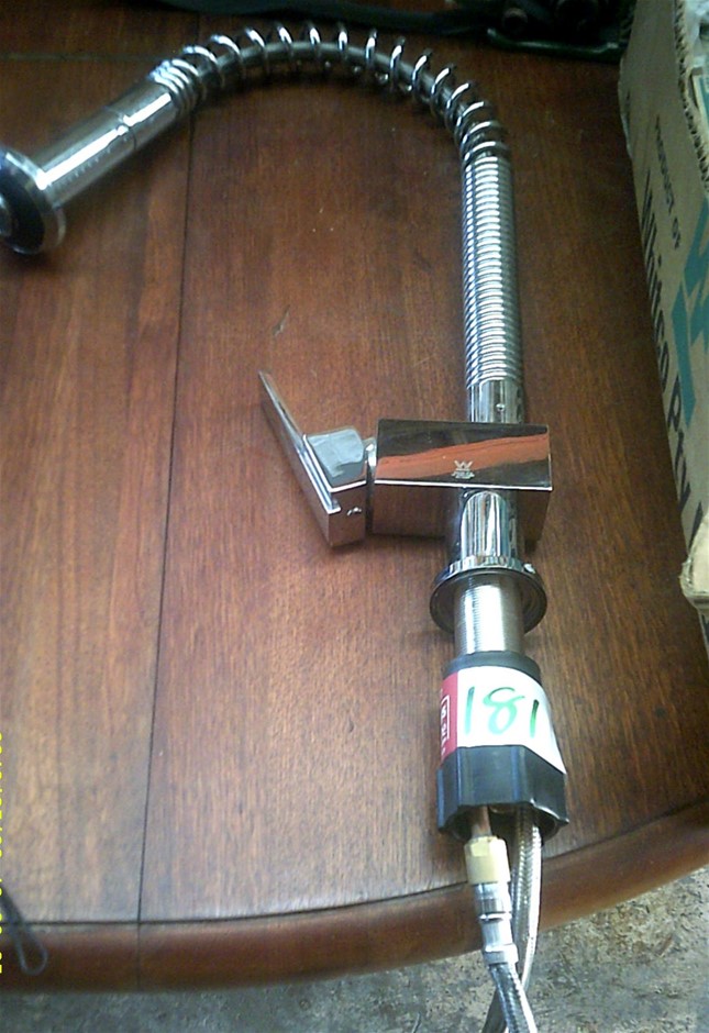 Unknown Brand Heavy-Duty Mobile Stand