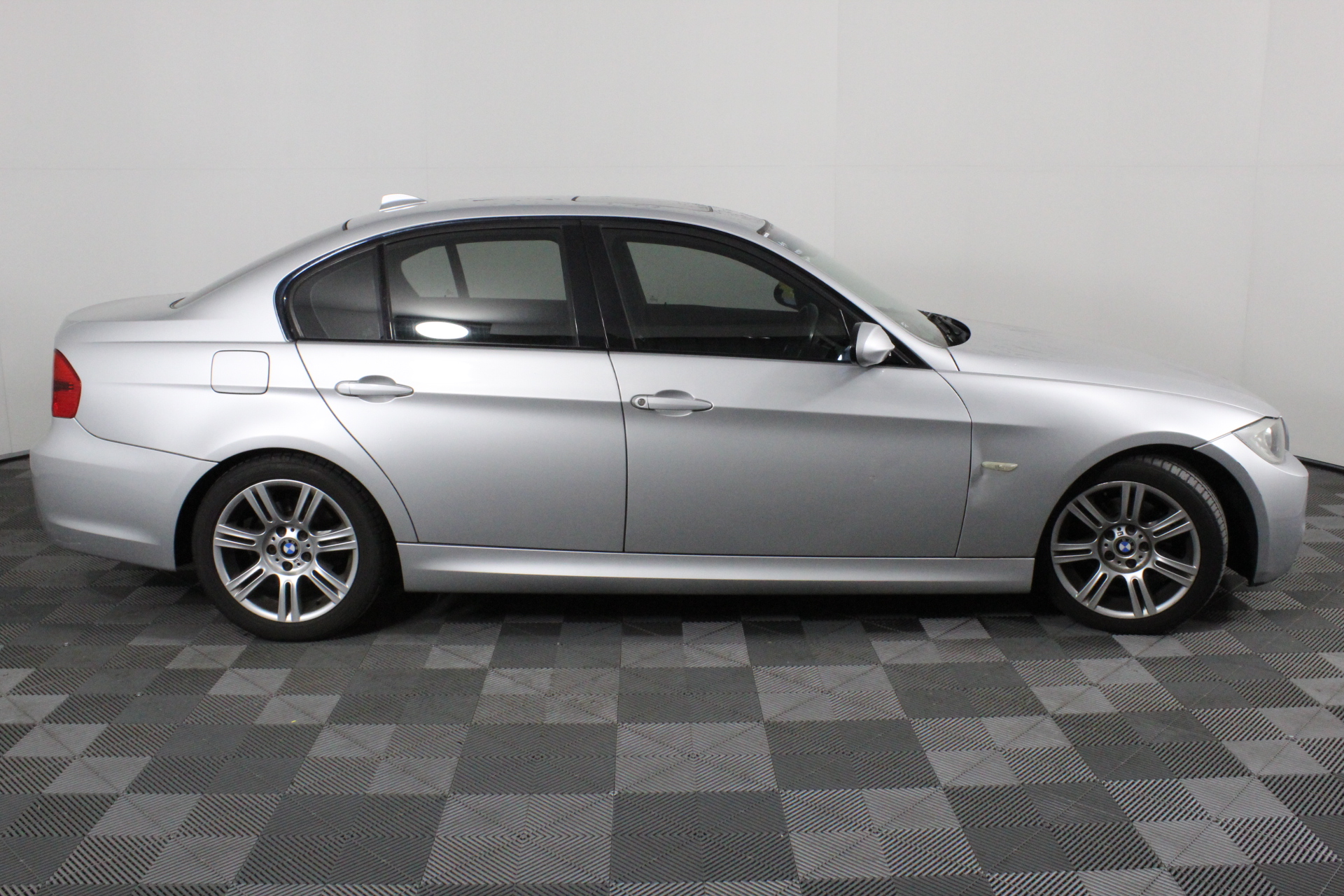 0.15carat pink diamond west Australian certified