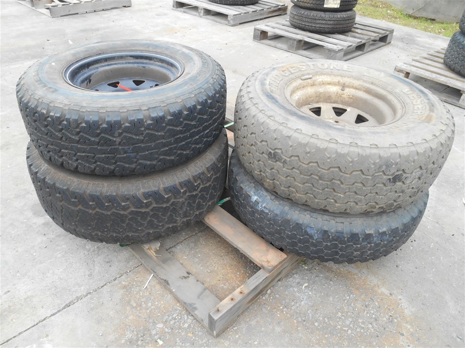 3 X Old Vintage Antique Bronze Mini Padlocks With Keys