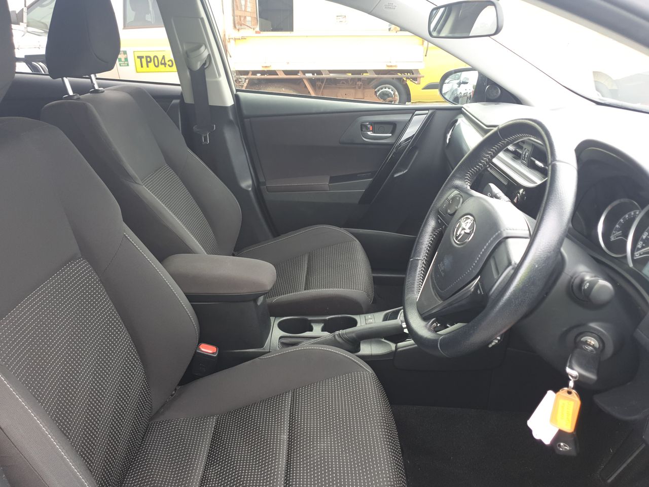 18K/Italy Solid Gold Filled Ring -(stamped 18K/Italy)-Warranty Quality