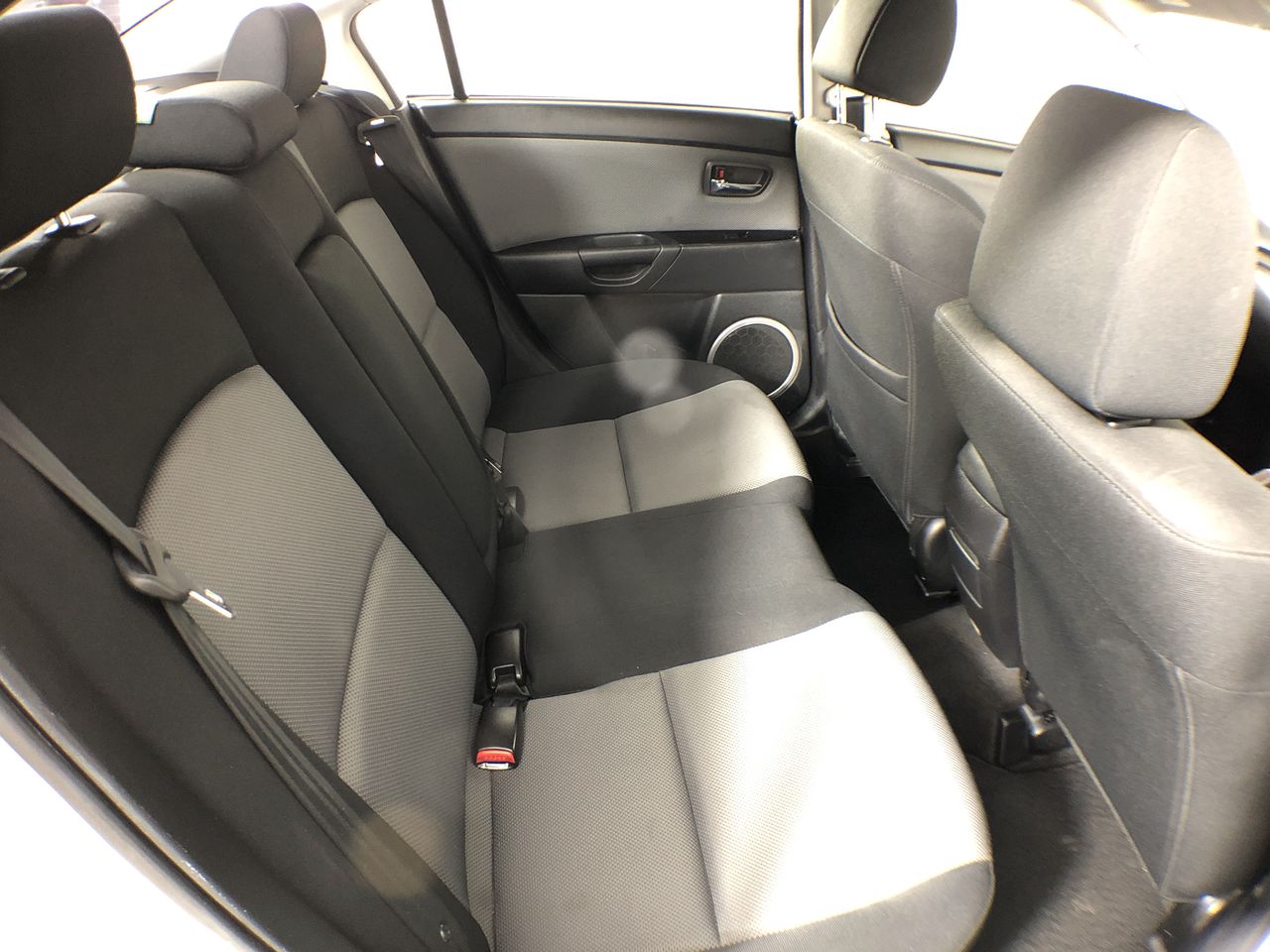 1.92 Carats Green Emerald