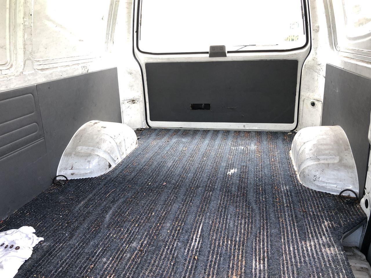 Drop Pendant with Genuine Crystals by Swarovski® - stiff clasp