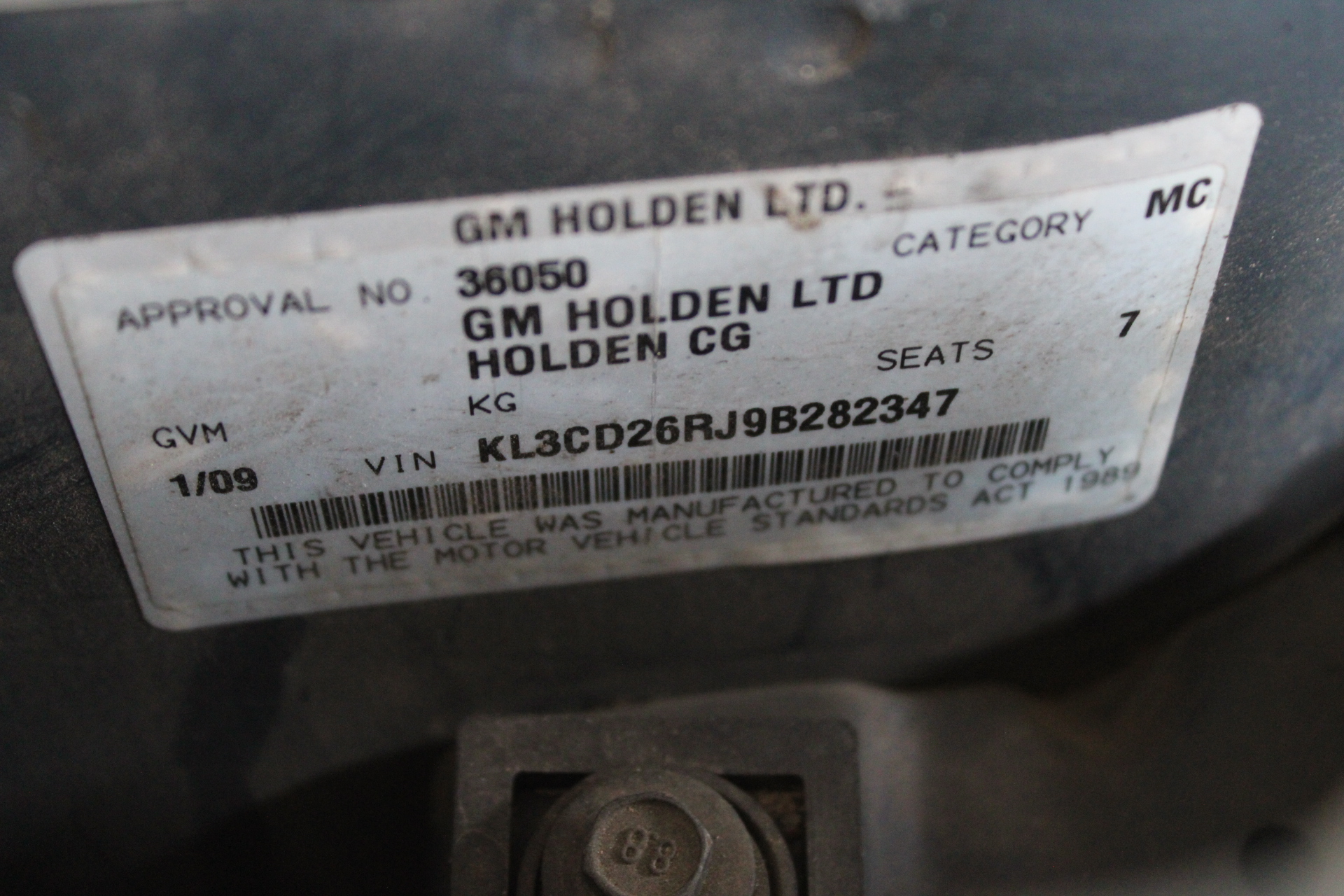 1.55 Carats Violetish Blue Sapphire