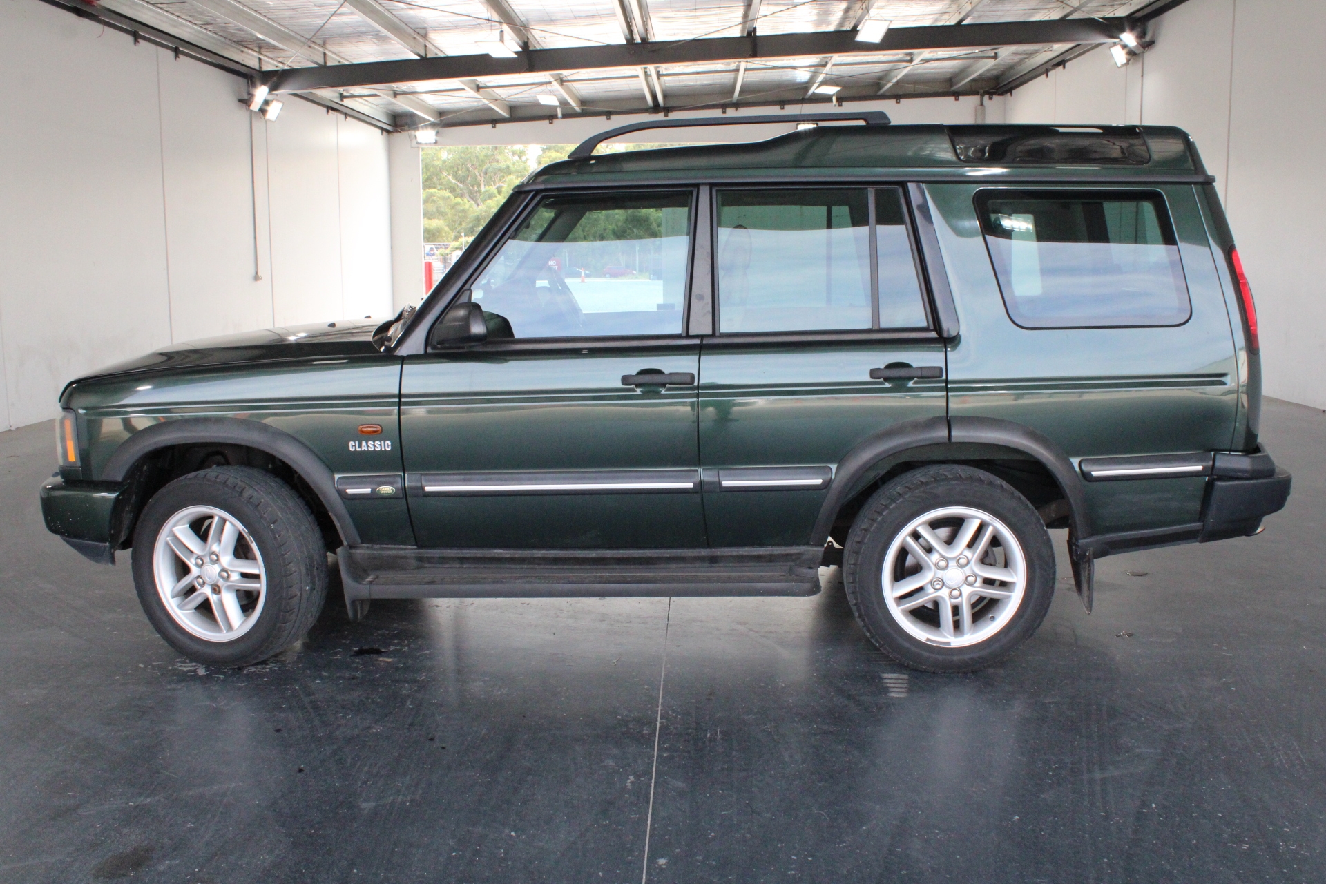 8mm Gemstone & Pearl Charm with Stainless Steel Bracelets - 10 Pcs