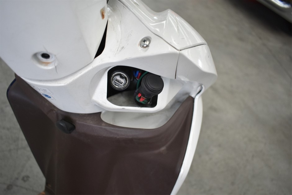 Rhodium Plated Men's Band Ring (5mm) - US Size 13