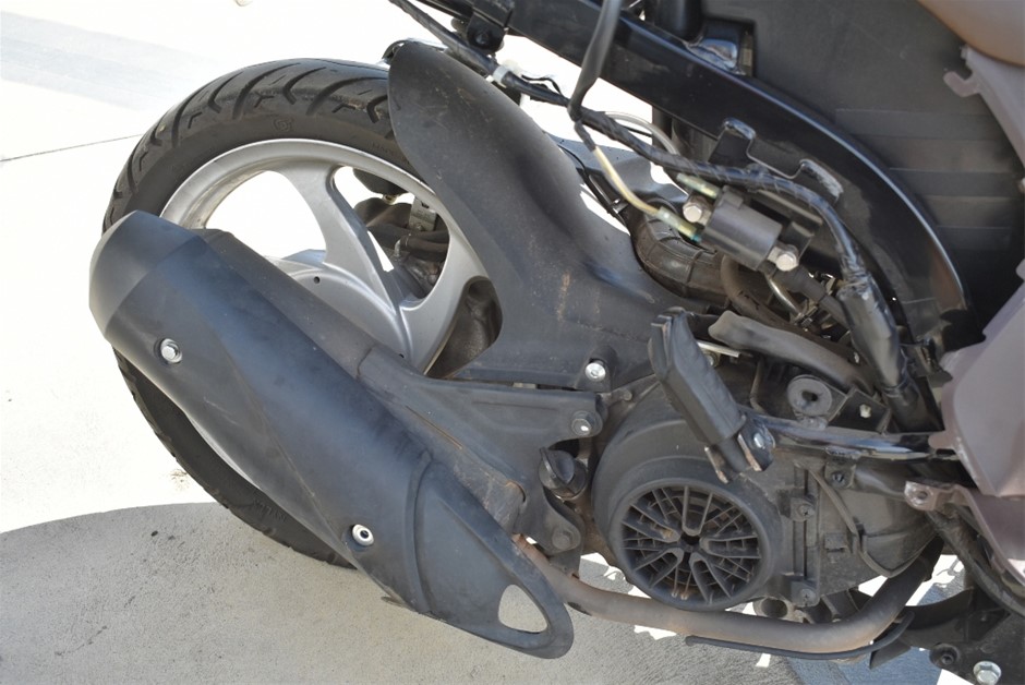 BULK 4 x Charms (angel and cat)