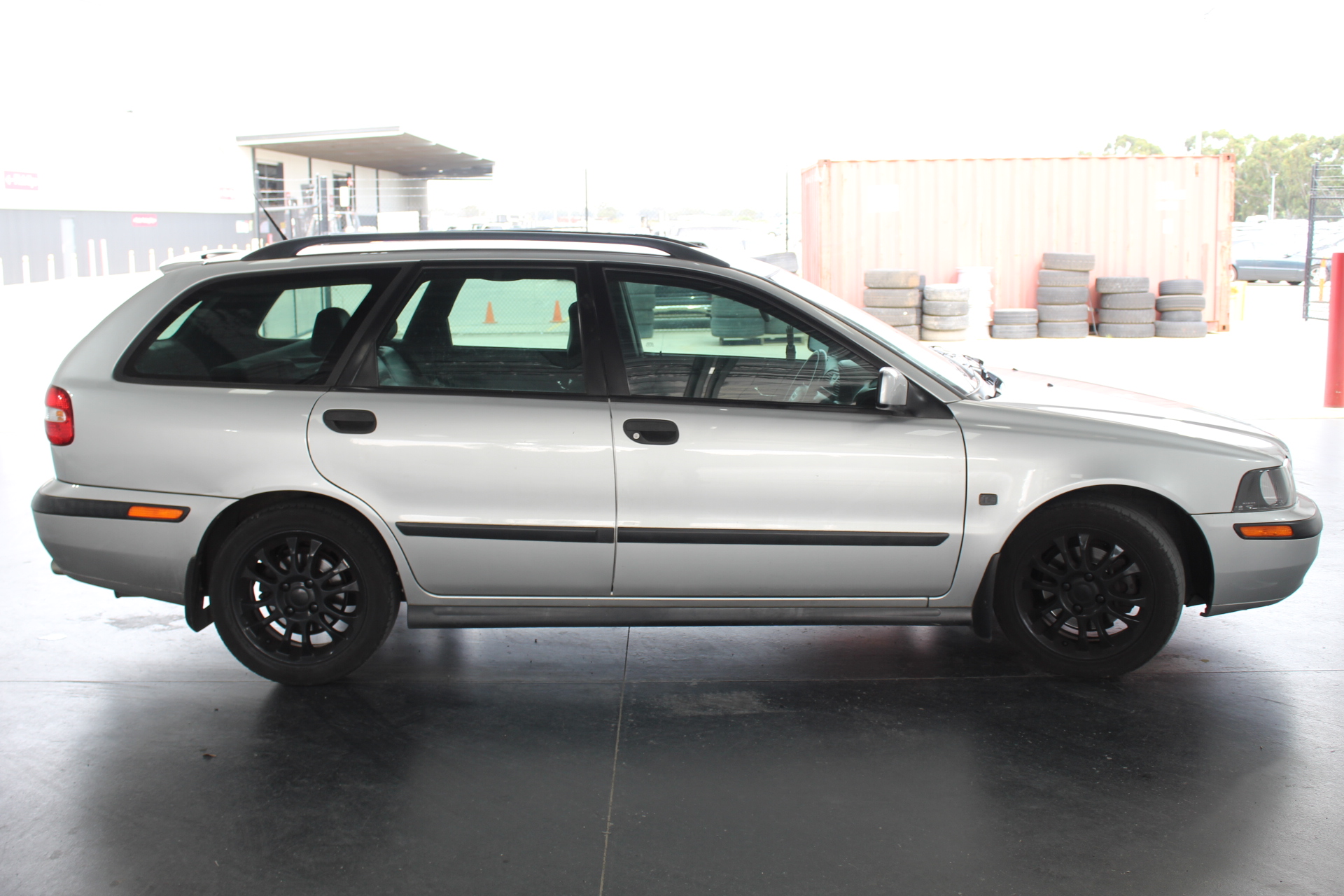 Designer Stainless Steel Bracelet in Gold (adjustable)