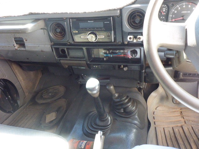 Unisex Black Volcanic Lava Rock Beaded Crystal Initial "G" Bracelet -Yellow