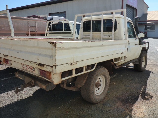 Classic 3mm Stainless Steel Curb Chain Necklace - 60cm (Yellow)