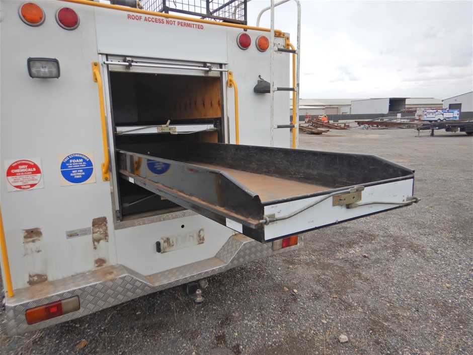 Designer Simulated Diamond Ring in Silver - US Size 7