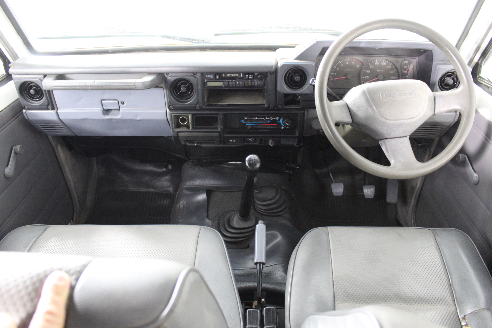 Half Ounce CPG Silver half Sealed Bar and 4 x Germania Mint 1g Silver Bars