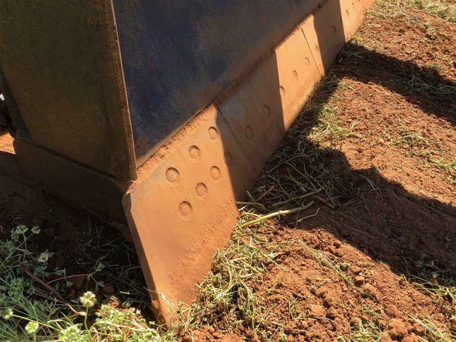 2024 Levelling Blade - Suit Skid Steer (Unused)