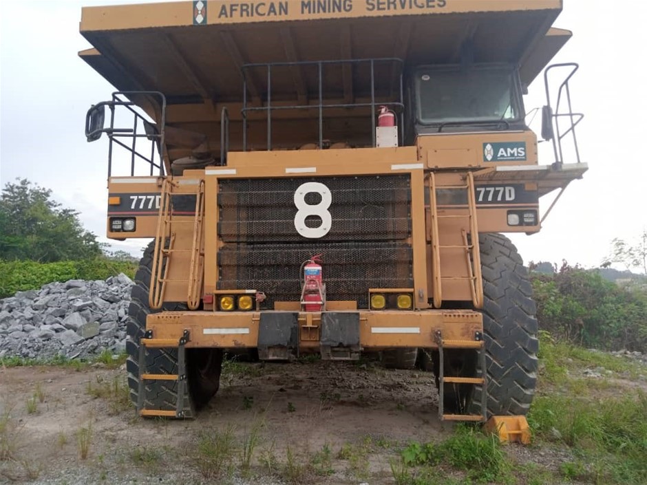 23ft x 22ft Garage / Carport (Unused)