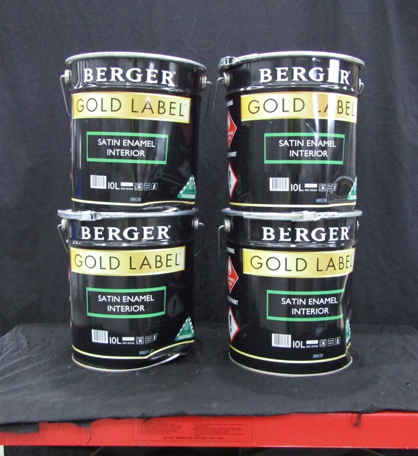 Quantity of 2 29.5-25 Earthmoving Tyres ( Unused)