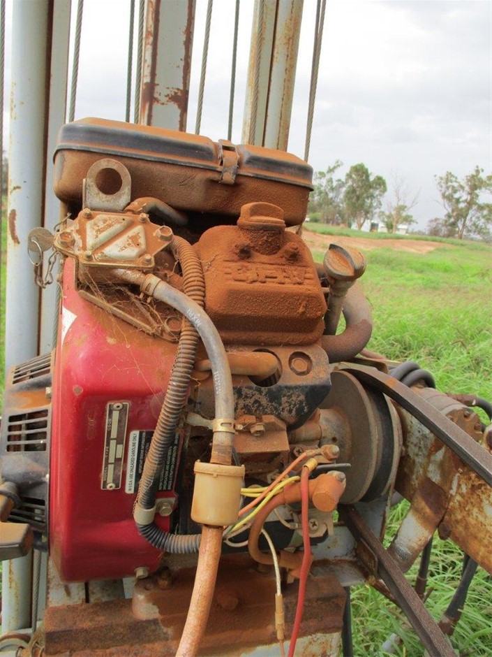 BREVILLE Milkshake Makers, Stainless Steel, MS400DCRO. NB: Damaged/squished