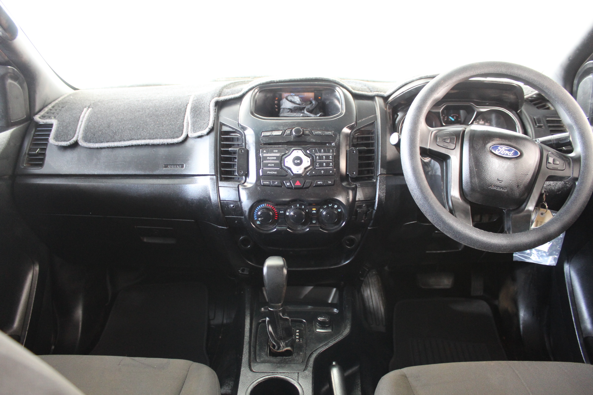 <p>Mini loader Bucket 4 in 1 Bucket Attachment</p>