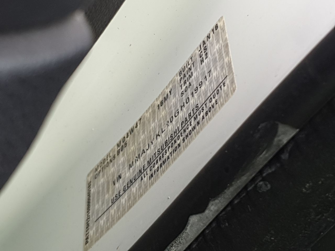 Global Trade Unit 1 Gram (Approx) 999 Pure Silver Coin with Certificate