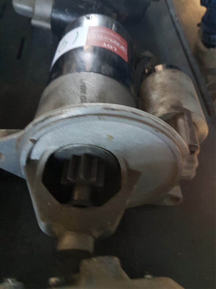 1966 Australia silver 50 cents in box UNC x 2 & 1g Germania Silver bar