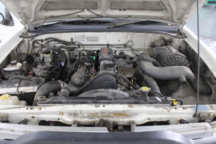 Assorted 10L Tins of Paint