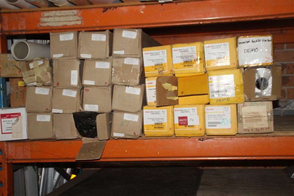 <B>Circa 1945 Studebaker US6 Spreader Truck (Vintage)</B>