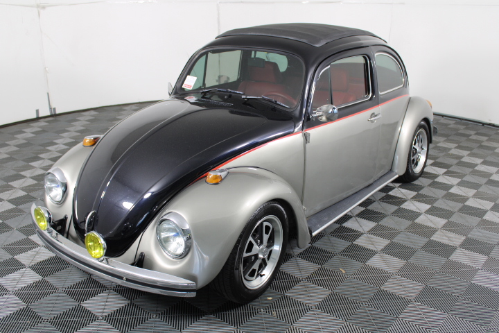 Futuro Comfort Fit Adjustable Knee Stabilizer, Grey, One Size. NB: Damaged