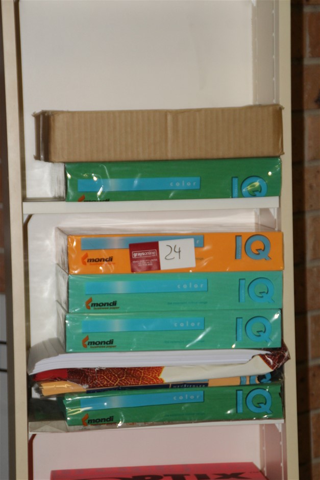 5.00ct TSW Natural Green Diamond Collection - Round Brilliant Cut