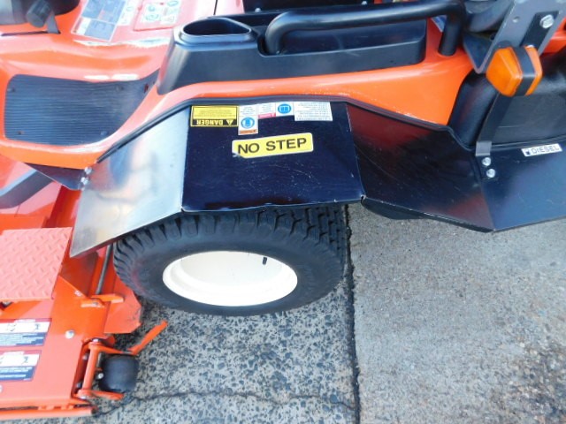 SIGNATURE Men's Swim Short, Size M, Blue.  Buyers Note - Discount Freight R