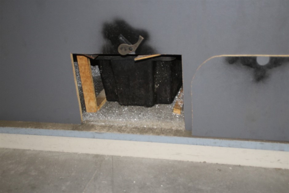 Rare 2016 "Ned Kelly" Helmet Ingot, 999 24k Gold Plated, Outlaw, Guns 27.1g