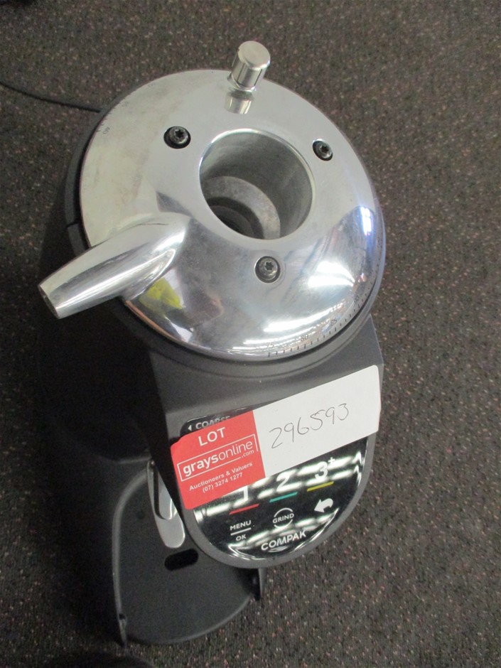 New "Ned Kelly #1" 1/10th oz HGE 999 Gold Australiana Coin In Wood Display