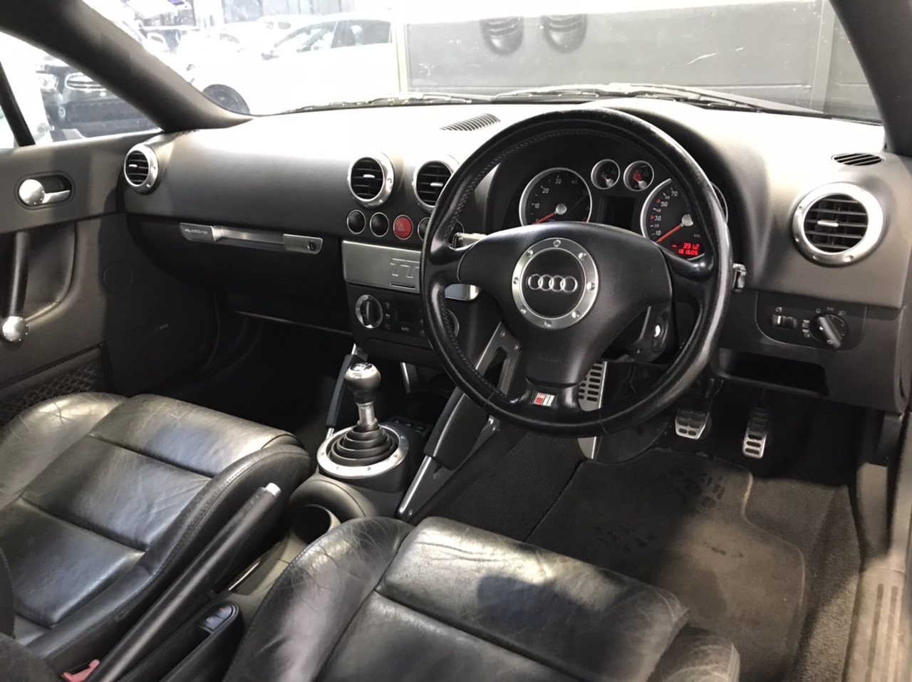 Stunning Rhodium Plated Simulated Diamond Ring - US Size 7