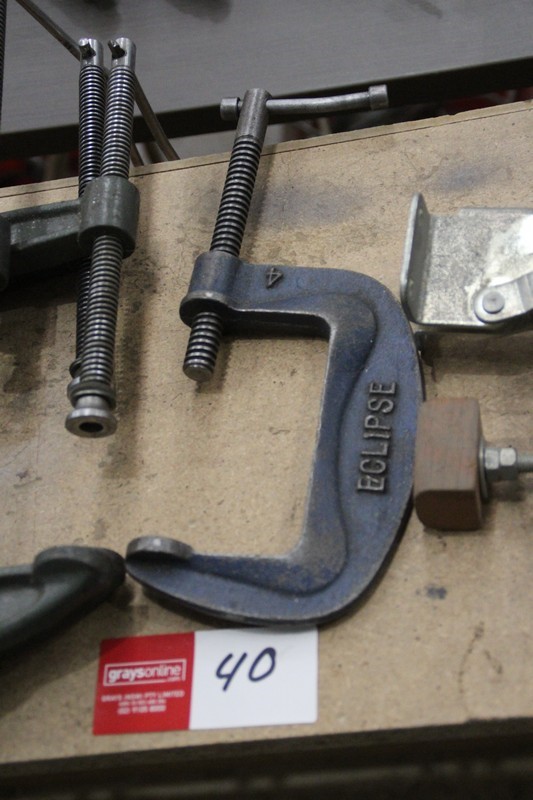 Roederer Vintage Brut Deluxe 2015 (1x 1.5L), France.