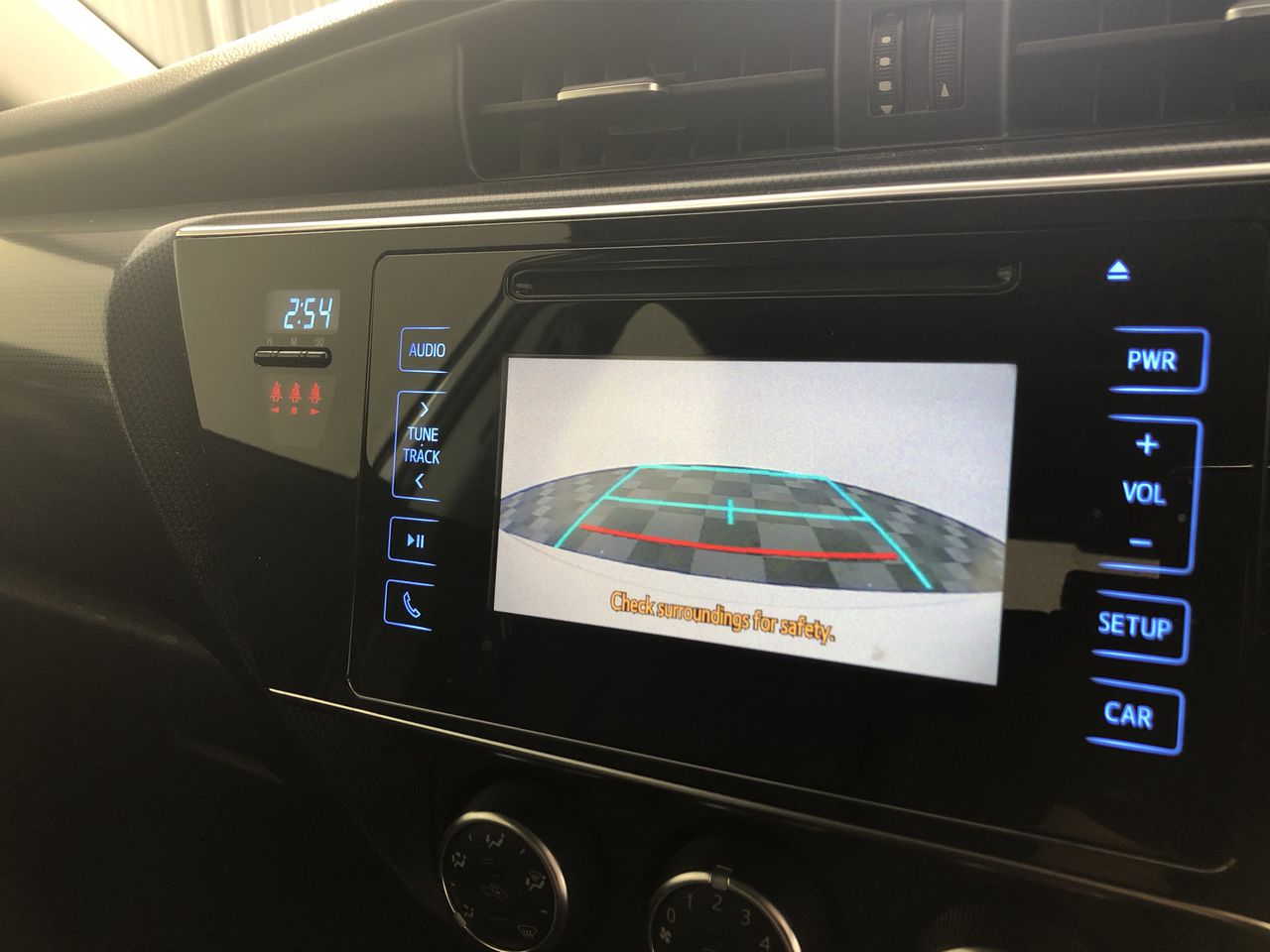 2013 Ford Mondeo LX FWD Automatic - 6 Speed Sedan