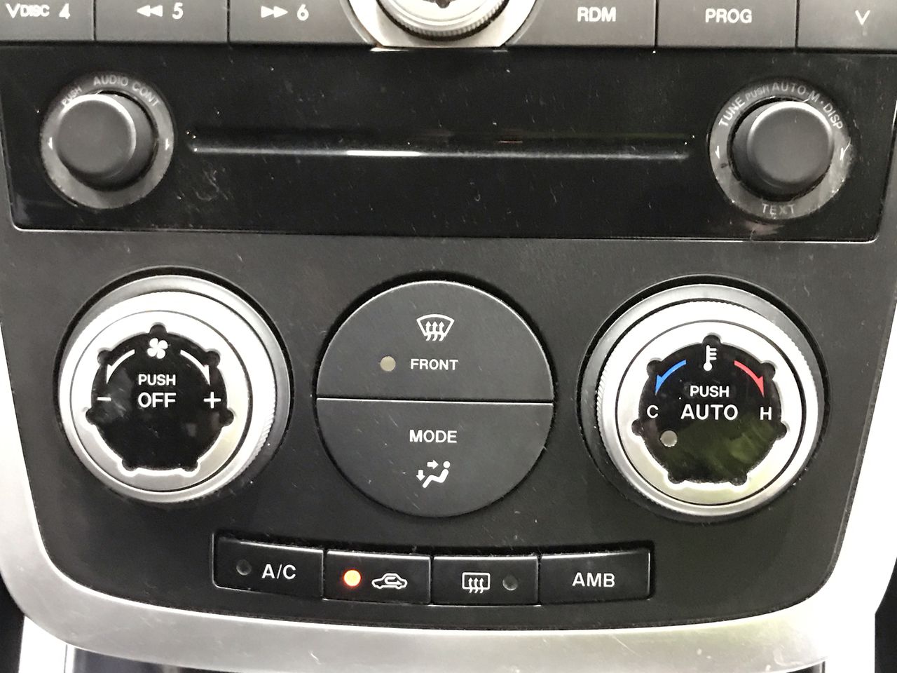 Little Giant Buttery Chardonnay (6x 750mL), Current Vintage Release