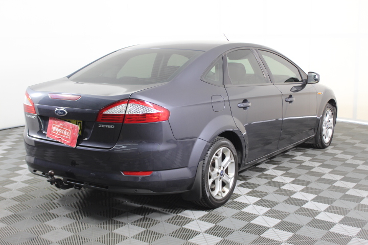 Simulated Diamond Initial 'O' Minimalist Stainless Steel Necklace