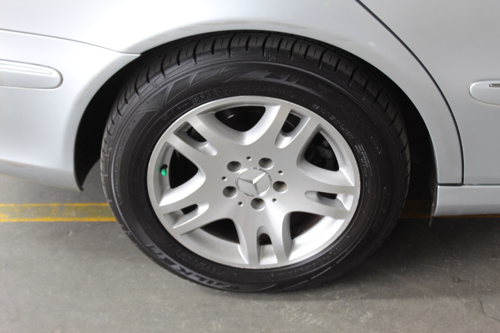 BREVILLE The Aroma Style Electronic Espresso Machine, 240W, LCM700BSS2JAN1.