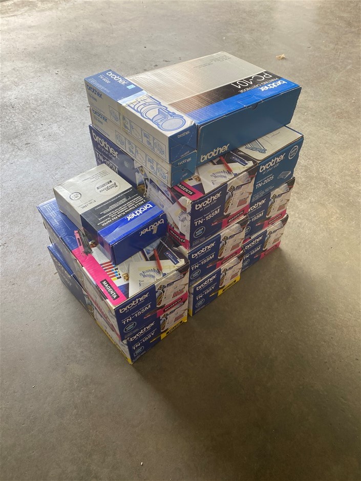 LYNX Giftset Collection Sunset Fresh, 825ml. NB: Damaged packaging, bottles