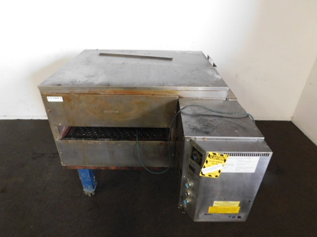 1.0ct GRA Moissanite white 18k Solid Yellow Gold Vermeil Ring -8US