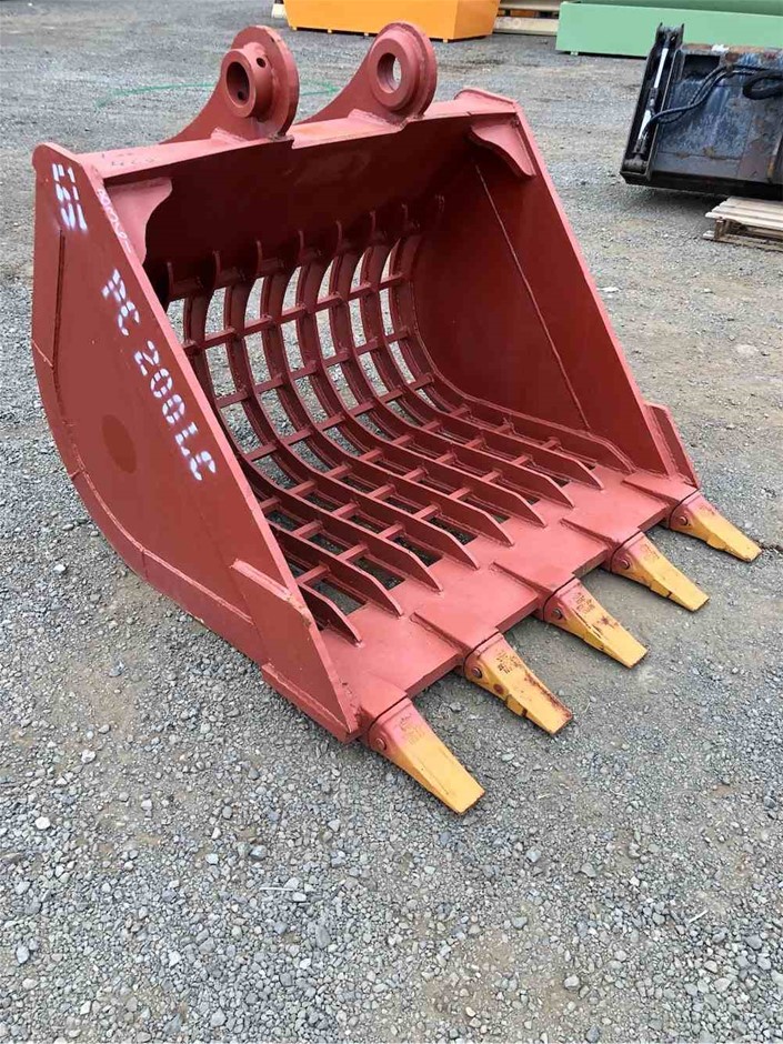 #1 9K YELLOW GOLD INITIAL 'W' NECKLACE 38+5cm