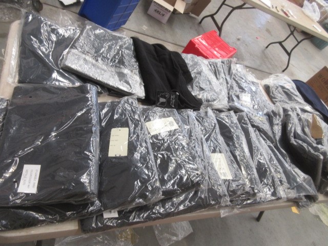 FINDER 8pc Insulated Screwdriver Set, 1000V. Sizes: Phillips: PH0x75mm, PH1