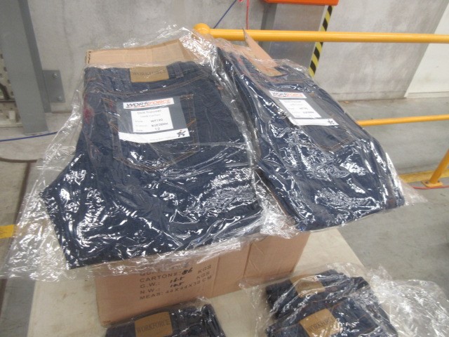 Australia: 2012 Two Dollars QEII Remembrance $2