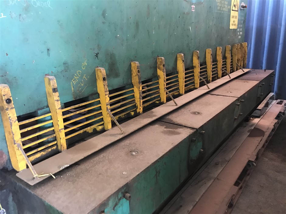 23 x MILKY WAY Whipped Nougat Chocolate Bar, 45g.