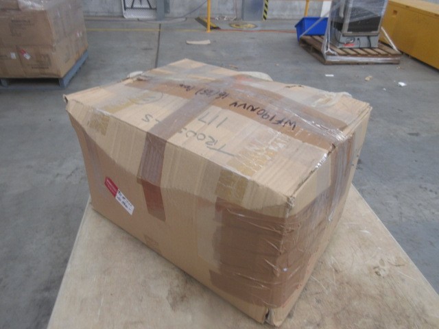 3 x URBAN COOKIE CO. Peanut Butter & Jelly Cookies, 2 x 250g, 500g Net. NB: