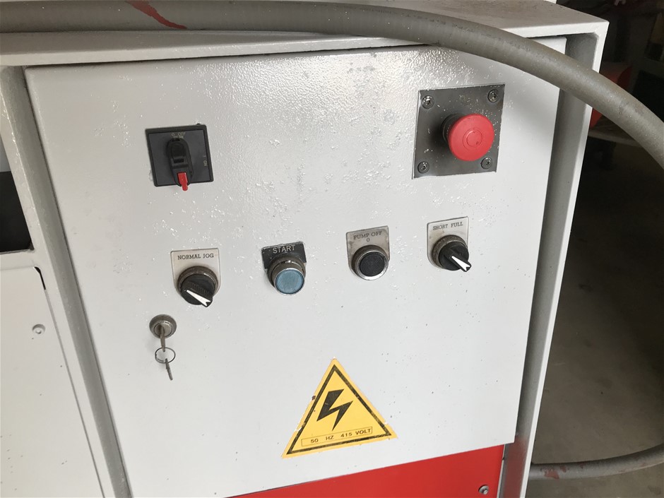 1990 Australia - 5 Dollar Coin - ANZAC Queen Elizabeth II-UNC