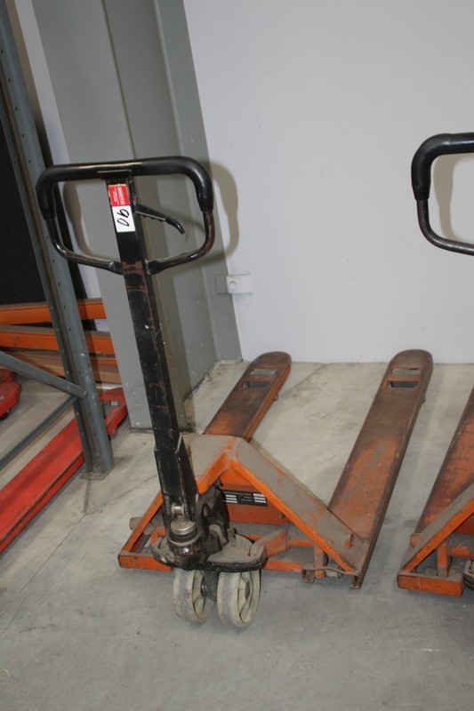 INOMAK model cfs2140/aus double door upright freezer